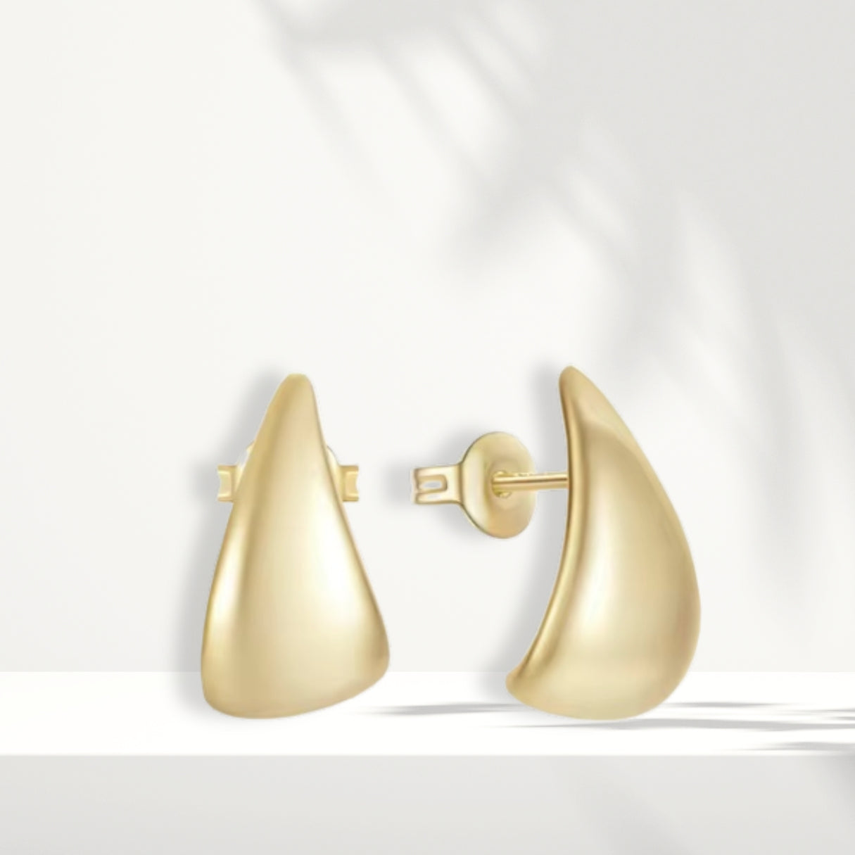 Vergoldete Ohrringe