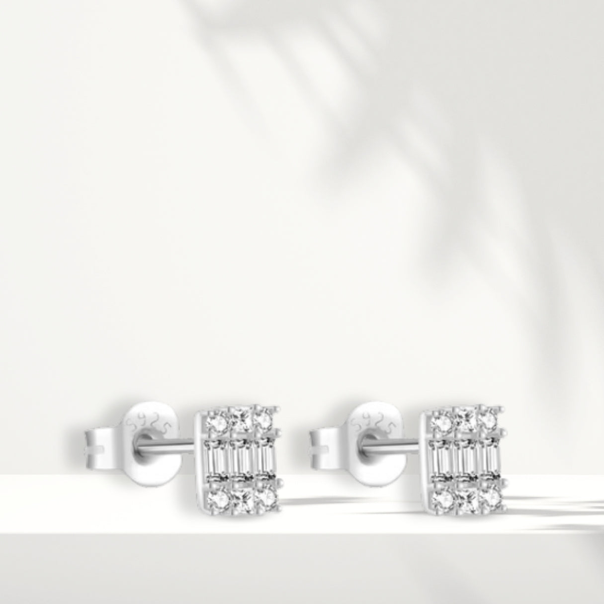 Orecchini in argento bianco