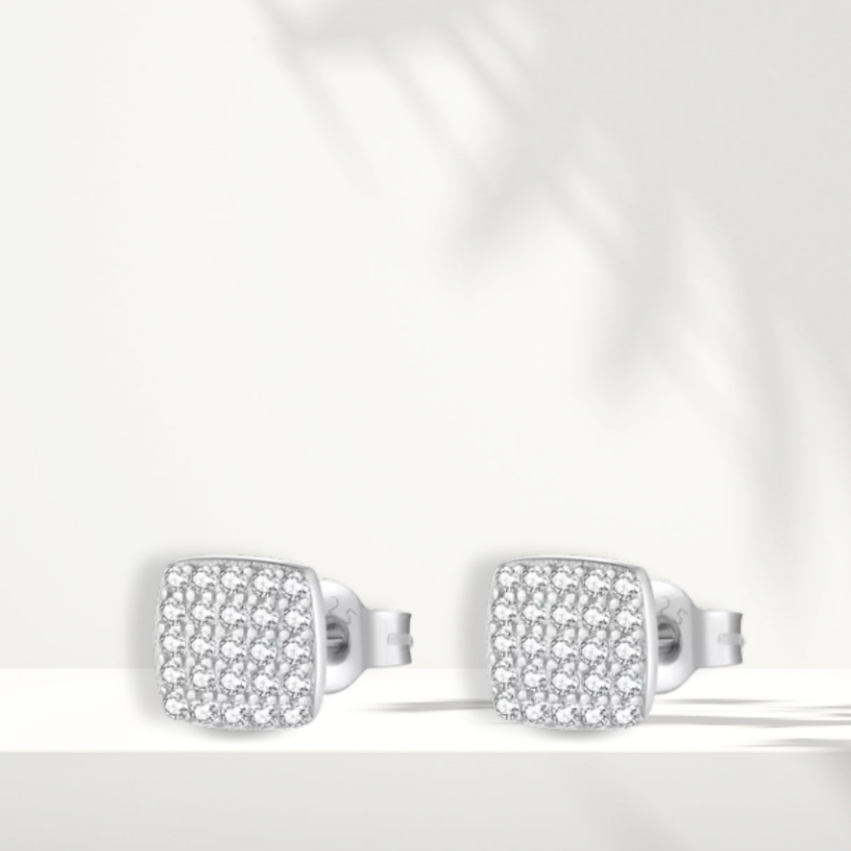 Orecchini in argento bianco