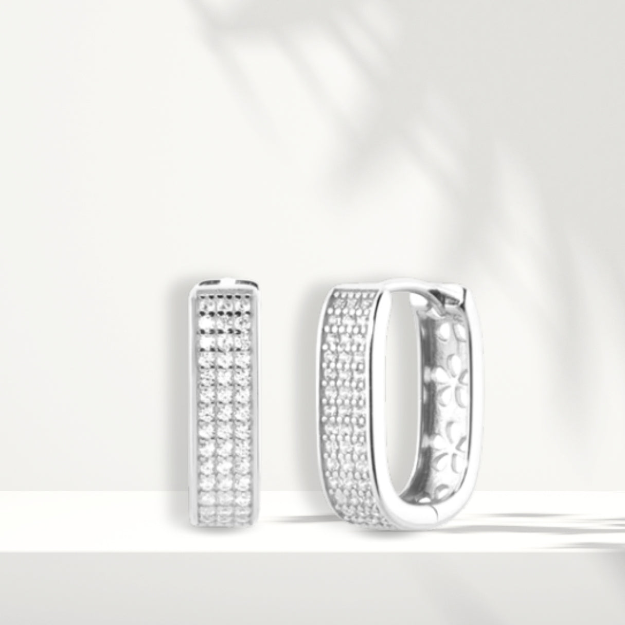 Orecchini in argento bianco