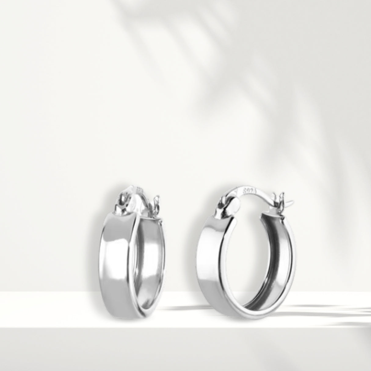 Orecchini in argento bianco