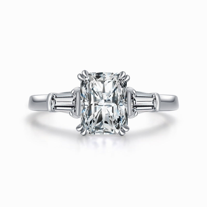 Anello in argento bianco